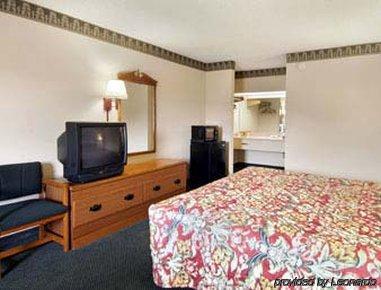 Super 8 Newnan Hotell Rum bild
